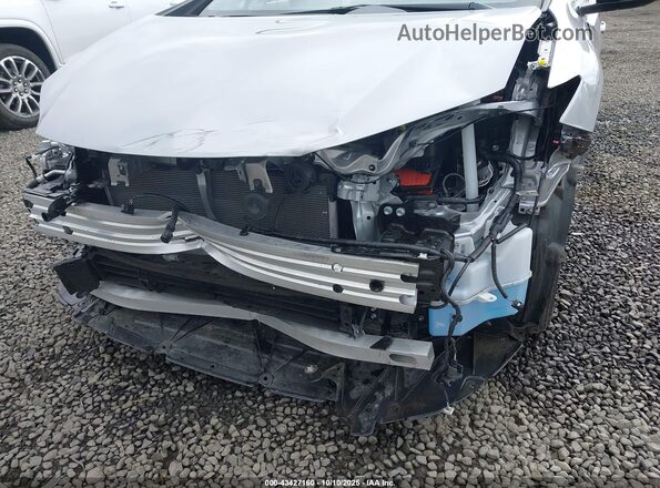 JTDACACU0R3024603 2024 TOYOTA PRIUS PRIME Серебряный 