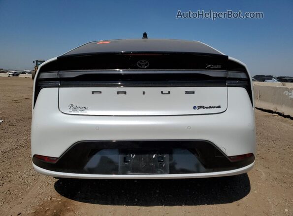 JTDACACU2R3034002 2024 TOYOTA PRIUS White Rear view