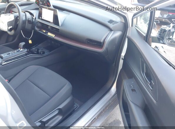 JTDACACU2S3049217 2025 TOYOTA PRIUS PLUG-IN HYBRID Silver Vista interior delantera