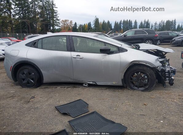 JTDACACU2S3050691 2025 TOYOTA PRIUS PLUG-IN HYBRID Silver Rear interior view