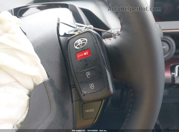 JTDACACU4R3025222 2024 TOYOTA PRIUS PRIME White Вид панелі приладів