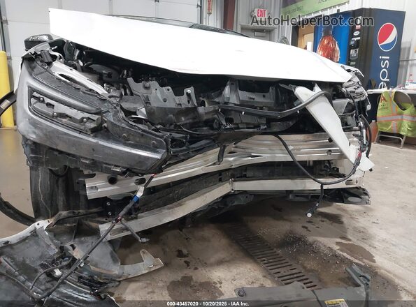 JTDADABUXS3025567 2025 TOYOTA PRIUS White Vista frontal