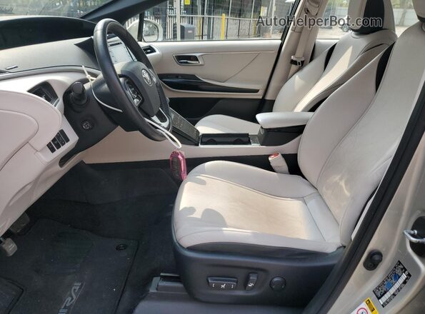 JTDBVRBD0JA005225 2018 TOYOTA MIRAI Silver წინა სალონის ხედი