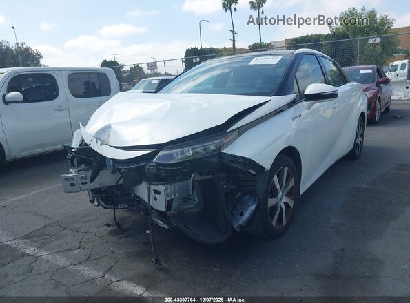 JTDBVRBD1HA001565 2017 TOYOTA MIRAI White Vista tres cuartos delantera izquierda