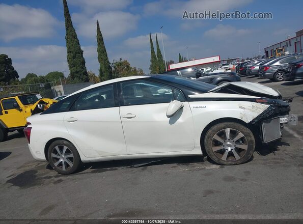 JTDBVRBD1HA001565 2017 TOYOTA MIRAI White Vista interior trasera