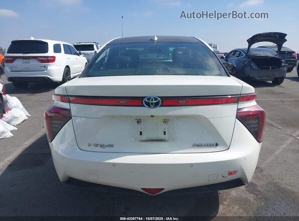 JTDBVRBD1HA001565 2017 TOYOTA MIRAI White 