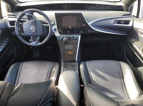 JTDBVRBD4HA002841 2017 TOYOTA MIRAI Silver Առջևի վահանակի տեսք