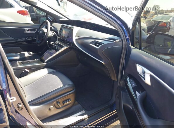 JTDBVRBD6HA002517 2017 TOYOTA MIRAI Dark Blue Вид салону спереду