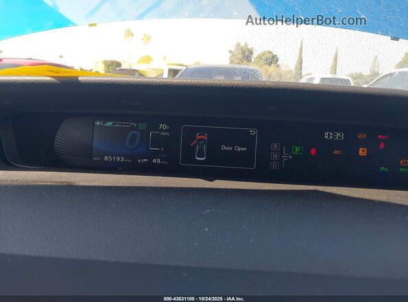 JTDBVRBD7JA005481 2018 TOYOTA MIRAI Blue Widok tylnych siedzeń