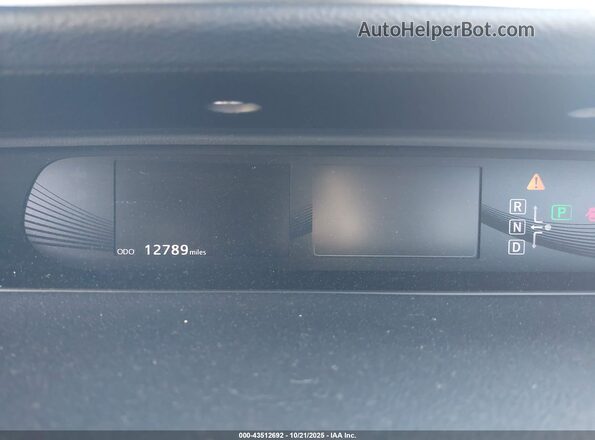 JTDBVRBD9JA005255 2018 TOYOTA MIRAI White Vista de los asientos traseros