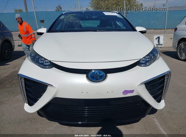 JTDBVRBD9JA005255 2018 TOYOTA MIRAI White Vista del cuadro de instrumentos