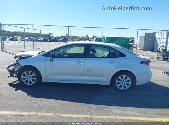 JTDEPMAE6MJ135440 2021 TOYOTA LL White 