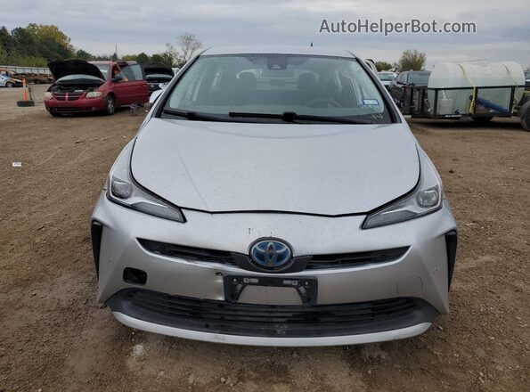 JTDKAMFU7M3148299 2021 TOYOTA PRIUS Серебряный Вид спереди