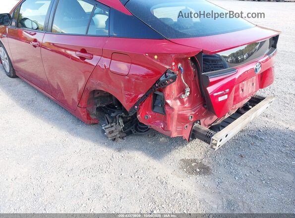 JTDKAMFUXM3133862 2021 TOYOTA PRIUS Красный Вид спереди