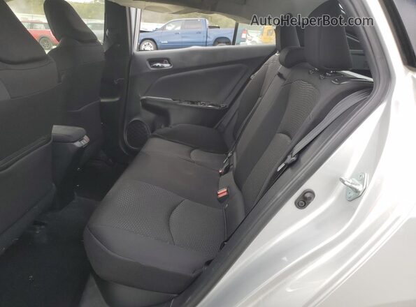 JTDKARFU2L3124830 2020 TOYOTA PRIUS Серебряный Вид задних сидений