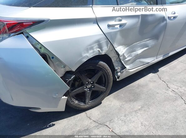 JTDKARFU5G3502564 2016 TOYOTA PRIUS Silver 