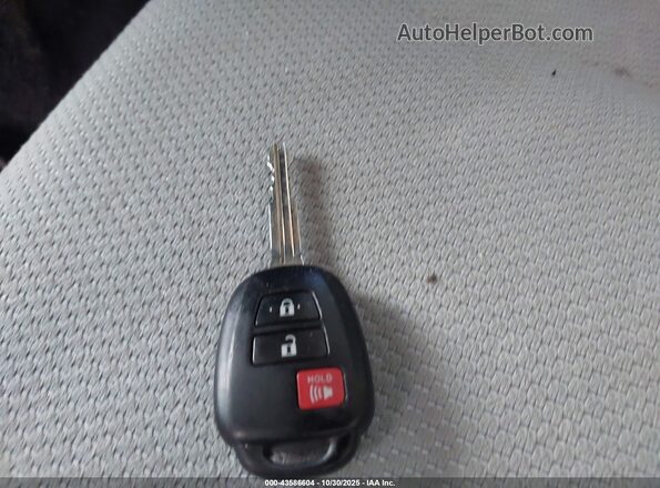 JTDKDTB37G1136880 2016 TOYOTA PRIUS C Red Вид панелі приладів