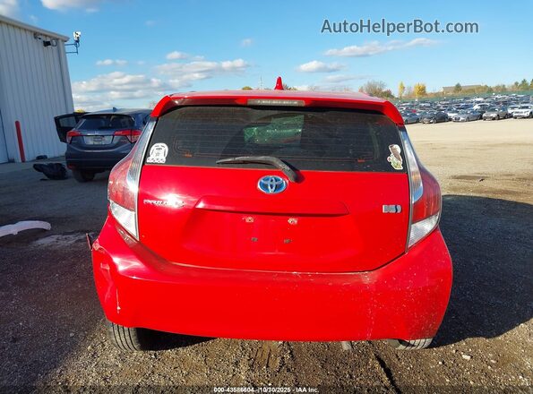 JTDKDTB37G1136880 2016 TOYOTA PRIUS C Red 