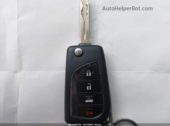 JTDS4RCE2LJ023884 2020 TOYOTA LL Черный Вид панели приборов
