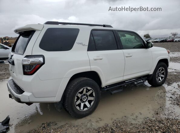 JTEBU5JR6L5822747 2020 TOYOTA 4RUNNER White Հետևի աջ