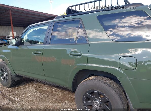 JTEBU5JR9M5862337 2021 TOYOTA 4RUNNER Green Widok wnętrza 360 stopni