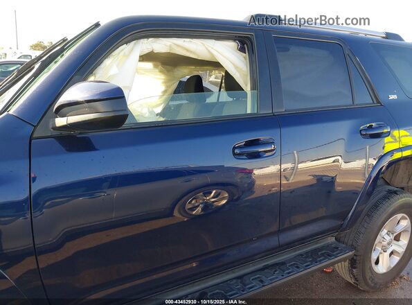 JTEBU5JRXK5622288 2019 TOYOTA 4RUNNER Blue 
