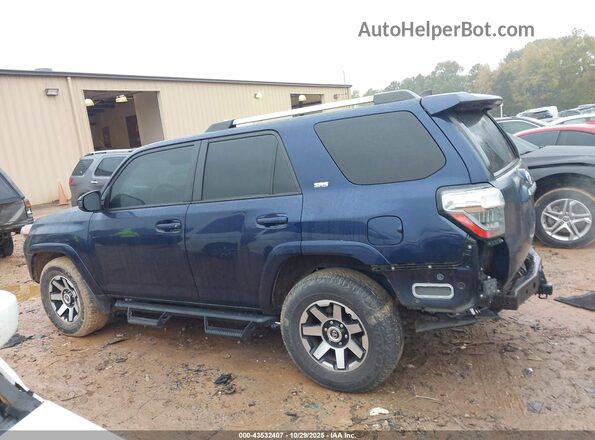 JTEEU5JR0P5285196 2023 TOYOTA 4RUNNER Blue Панорамний вид салону 360°