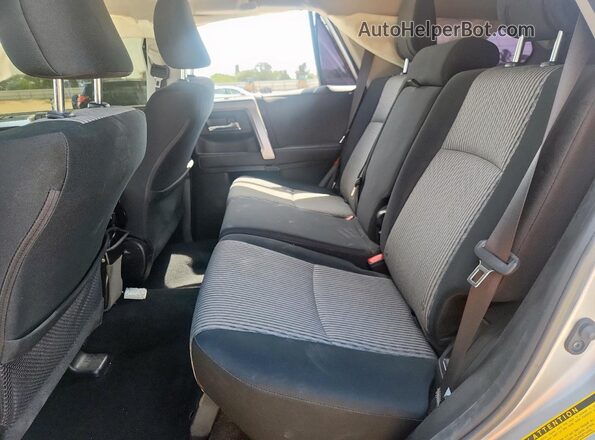 JTEEU5JR5M5249502 2021 TOYOTA 4RUNNER Silver Rear interior view