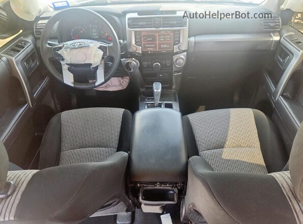 JTEEU5JR5M5249502 2021 TOYOTA 4RUNNER Silver Dashboard view