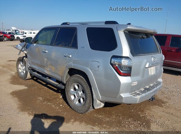 JTEEU5JR7N5258509 2022 TOYOTA 4RUNNER Серебряный Задняя левая четверть