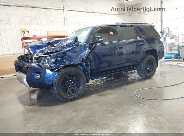 JTERU5JR1R6229136 2024 TOYOTA 4RUNNER Blue წინა მარცხენა ხედი სამი მეოთხედიდან