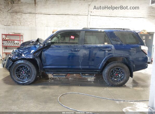 JTERU5JR1R6229136 2024 TOYOTA 4RUNNER Blue სალონის 360-გრადუსიანი ხედი