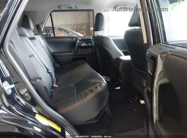 JTERU5JR5N6007404 2022 TOYOTA 4RUNNER Black Vista de la etiqueta del VIN