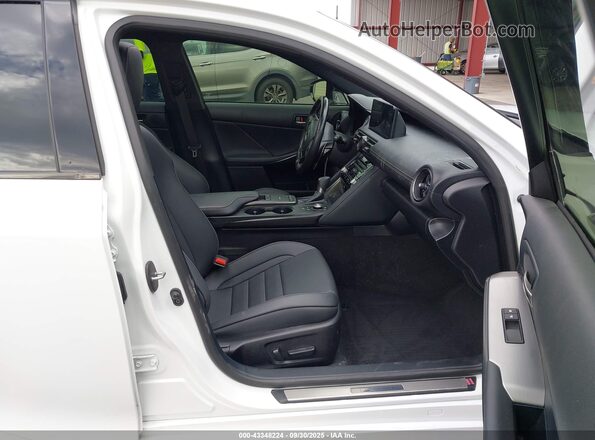 JTHAP1D26P5004955 2023 LEXUS IS 500 White 