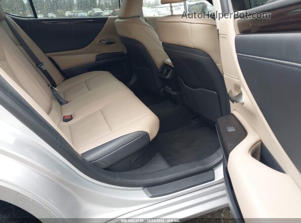 JTHB21B13K2027326 2019 LEXUS ES 300H Silver VIN კოდის სტიკერის ხედი
