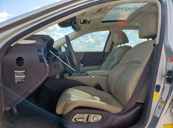 JTHB51FF6J5003919 2018 LEXUS LS Silver წინა სალონის ხედი