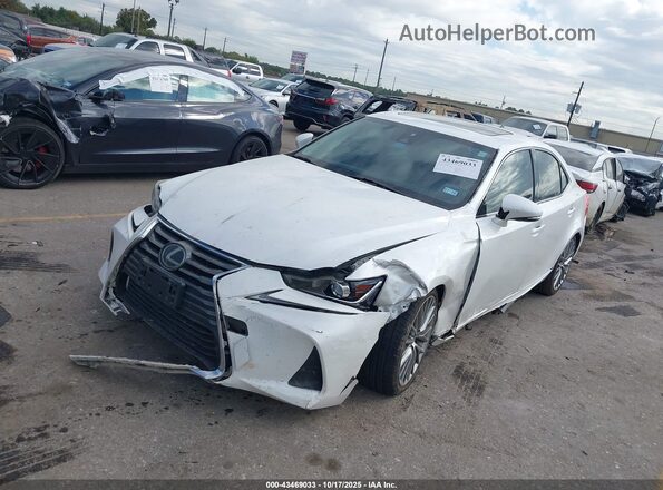JTHBA1D22H5048295 2017 LEXUS IS 200T White Widok z przodu