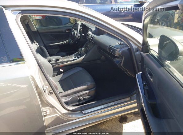 JTHBA1D26K5091691 2019 LEXUS IS 300 Silver Вид салону спереду