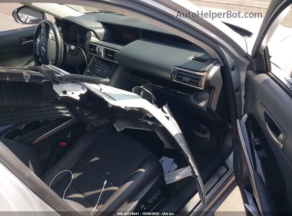 JTHBA1D28H5060533 2017 LEXUS IS 200T Silver წინა სალონის ხედი