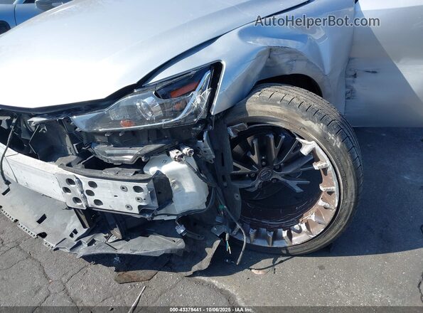 JTHBA1D28H5060533 2017 LEXUS IS 200T Silver წინა ხედი