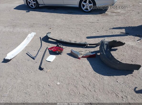 JTHBA1D2XJ5068008 2018 LEXUS IS 300 White Սարքավորումների վահանակի տեսք