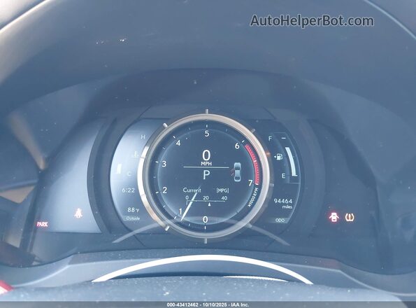 JTHBA1D2XJ5068008 2018 LEXUS IS 300 White Հետևի նստատեղերի տեսք
