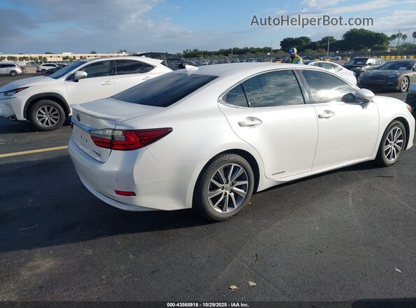JTHBW1GG2G2114532 2016 LEXUS ES 300H White Задня права чверть