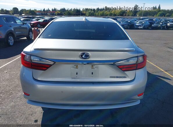 JTHBW1GG9G2118920 2016 LEXUS ES 300H Серебряный 