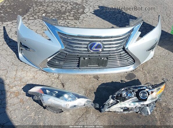 JTHBW1GG9G2118920 2016 LEXUS ES 300H Серебряный Вид щитка приборов
