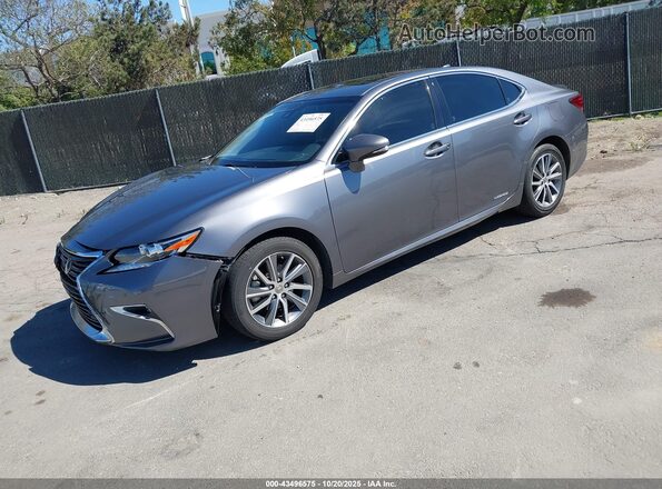 JTHBW1GGXG2126394 2016 LEXUS ES 300H Gray წინა მარცხენა ხედი სამი მეოთხედიდან
