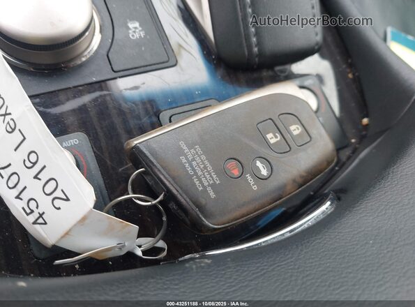 JTHCL5EF3G5025937 2016 LEXUS LS 460 Silver Առջևի վահանակի տեսք