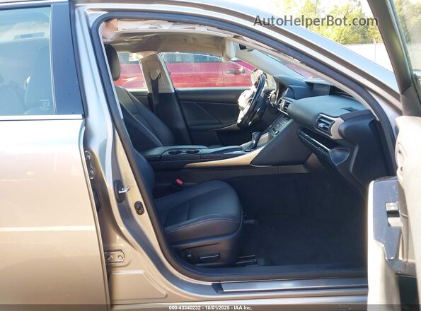 JTHDA1D29L5101253 2020 LEXUS IS 300 Silver წინა სალონის ხედი