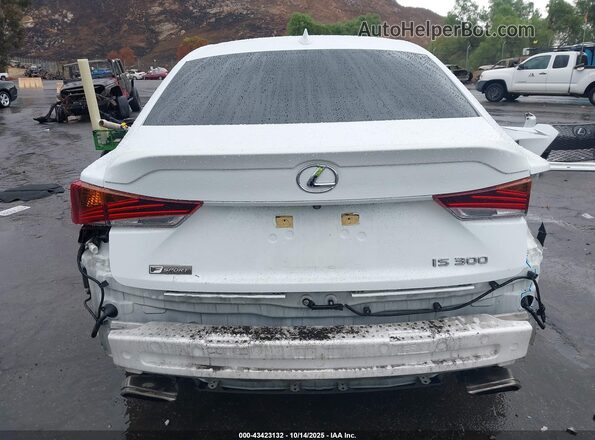JTHGA1D24L5106258 2020 LEXUS IS 300 White 