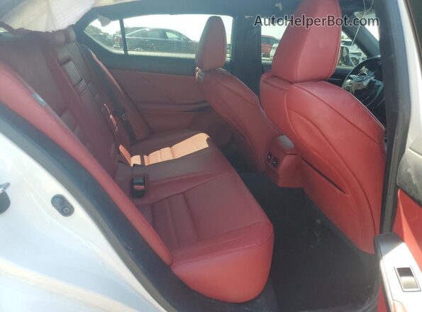 JTHGZ1B20M5037372 2021 LEXUS IS White Vista de los asientos traseros